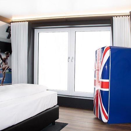 Mer Hotel By Wmm Hotels แมร์เซอบวร์ก ภายนอก รูปภาพ