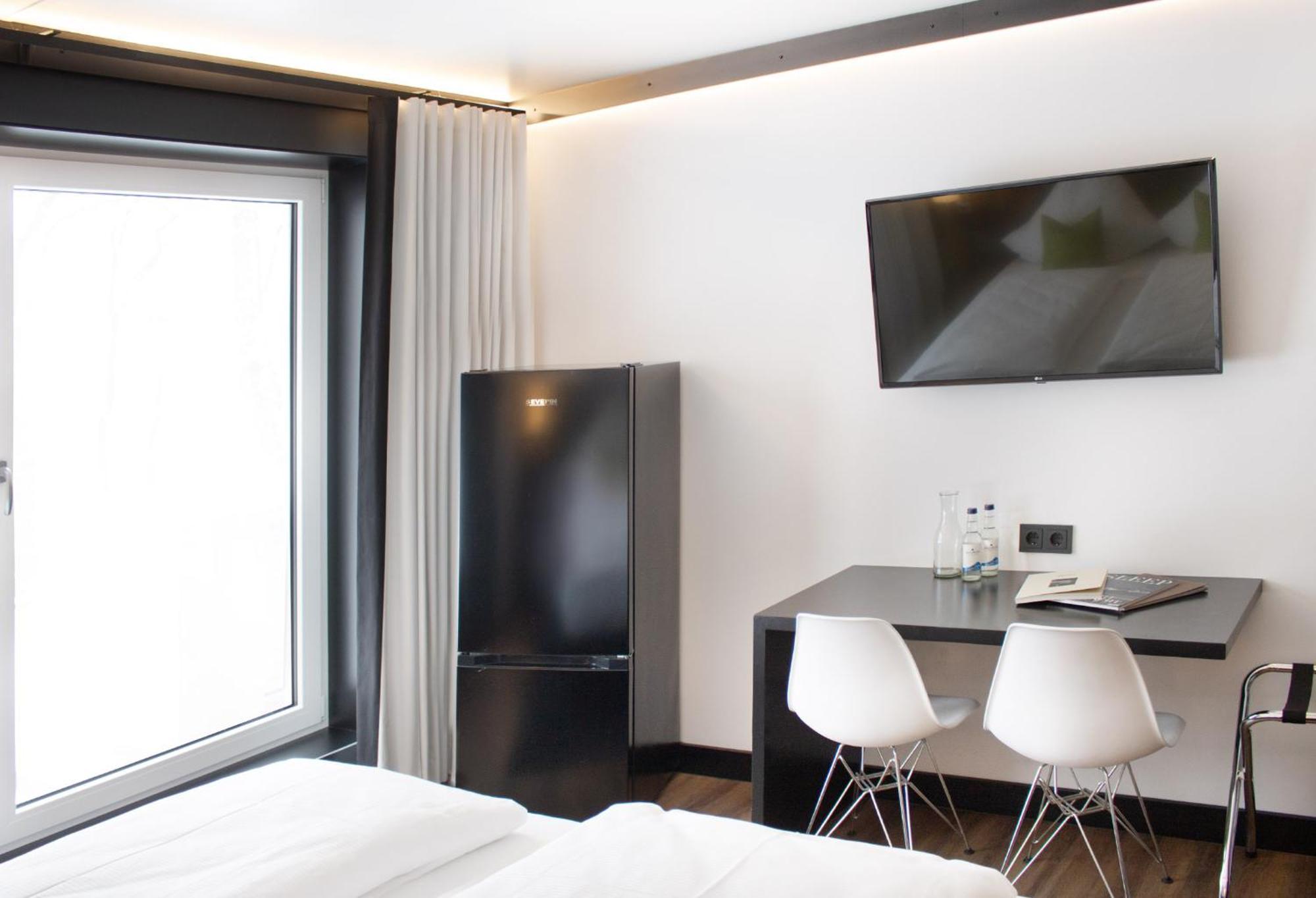 Mer Hotel By Wmm Hotels แมร์เซอบวร์ก ภายนอก รูปภาพ